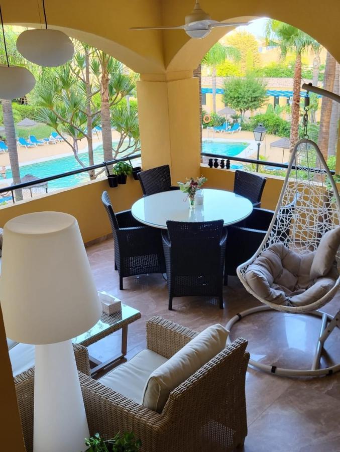 Апартаменты Luxury Blue Coast Seaside Retreat Марбелья Экстерьер фото